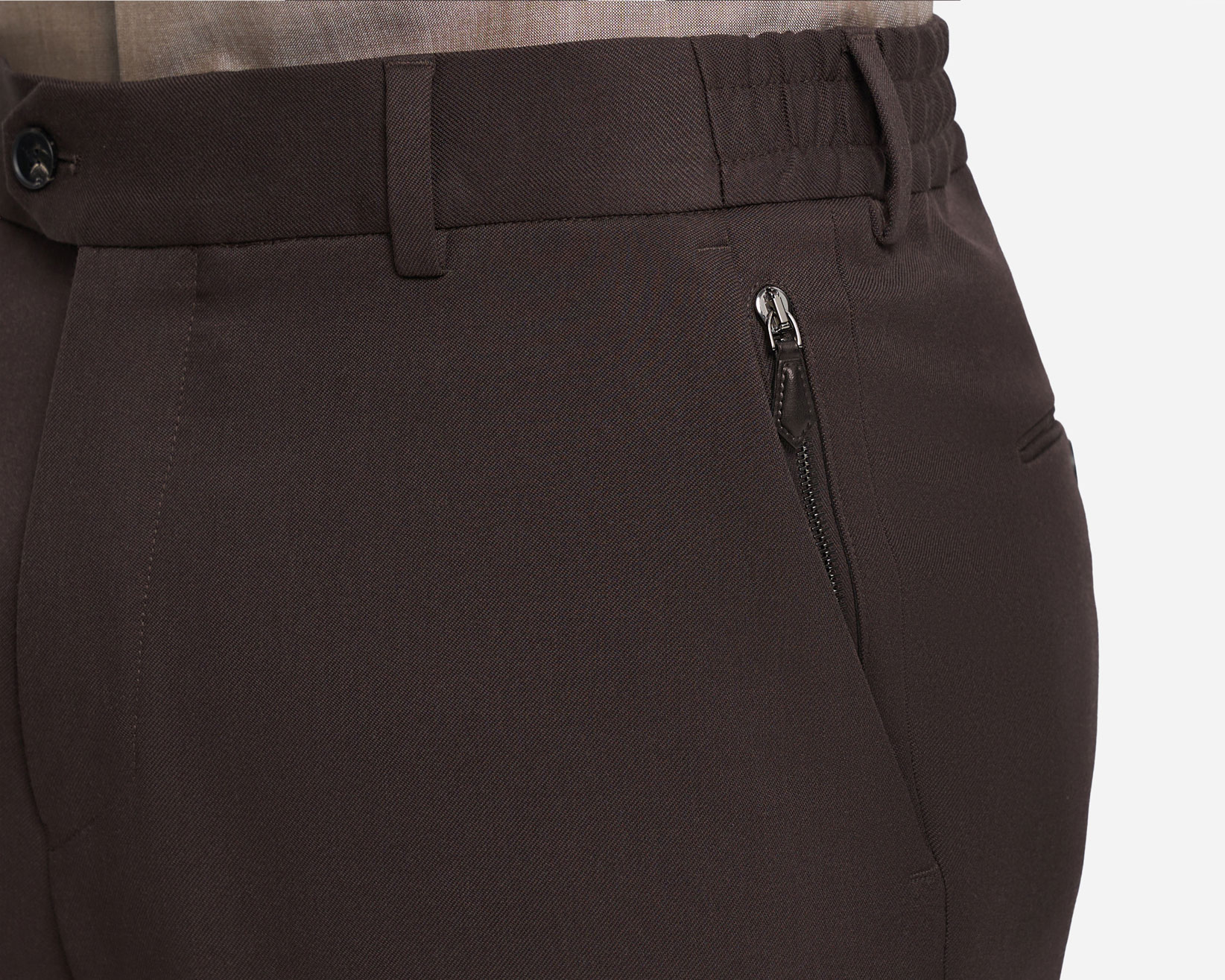 Rear detail of the ALTAIR Axiom trousers